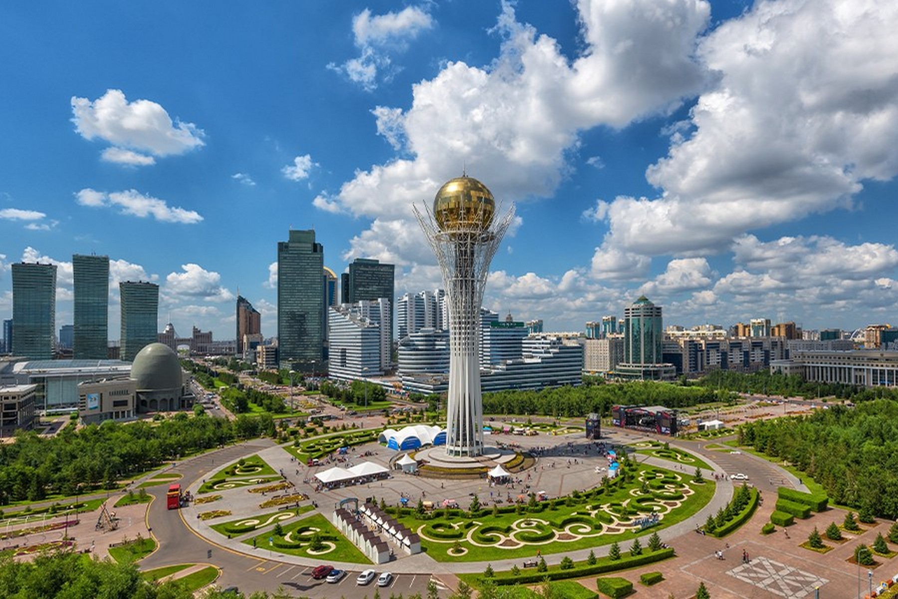 ASTANA I KOSMODROM (3) ASTANA I KOSMODROM - Slika 1